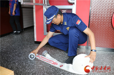 平?jīng)鍪邢谰仍ш?duì)開展全方位消防產(chǎn)品質(zhì)量監(jiān)督檢查